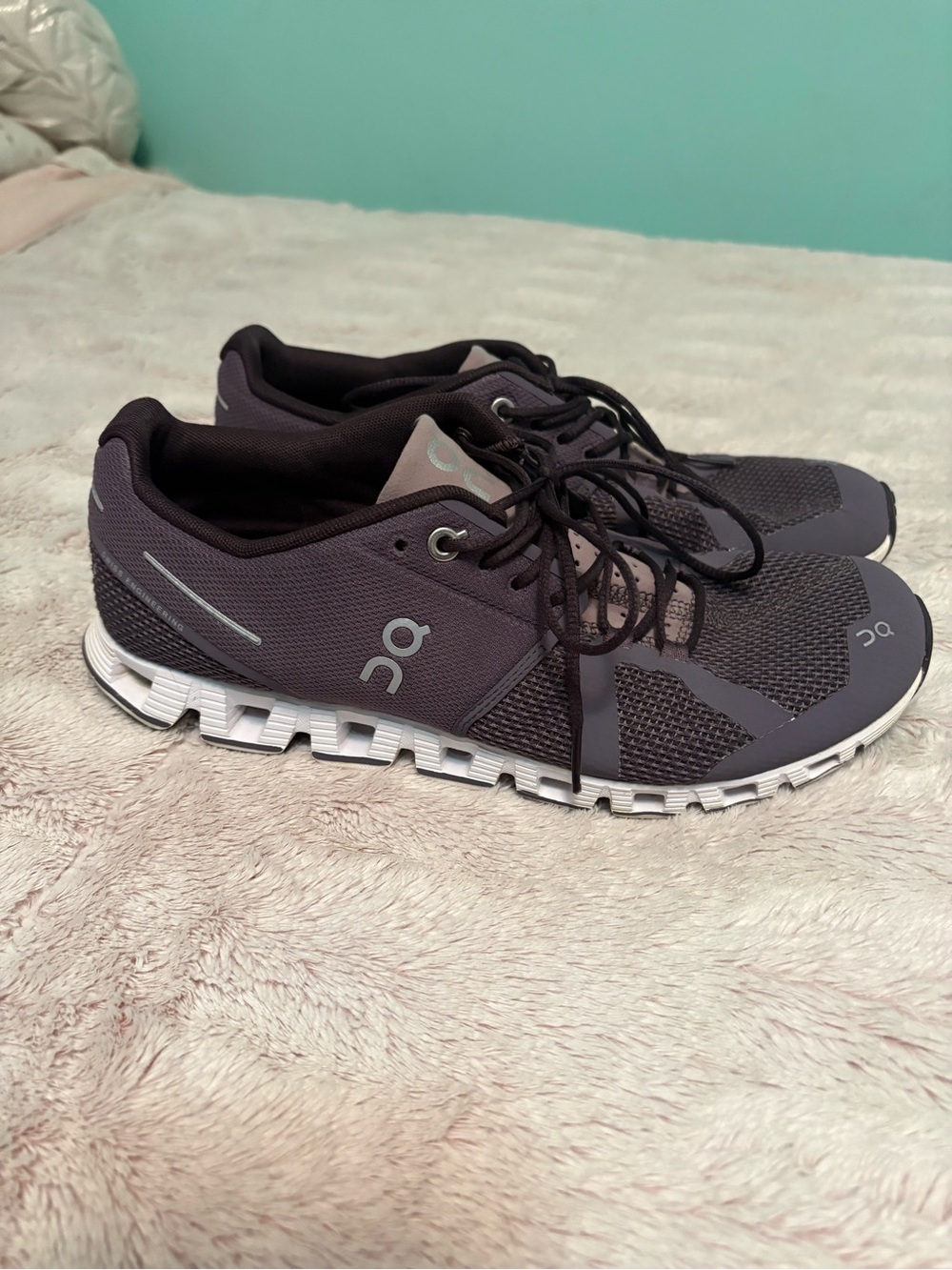 Women's On Cloud 5 Running Shark Pebble